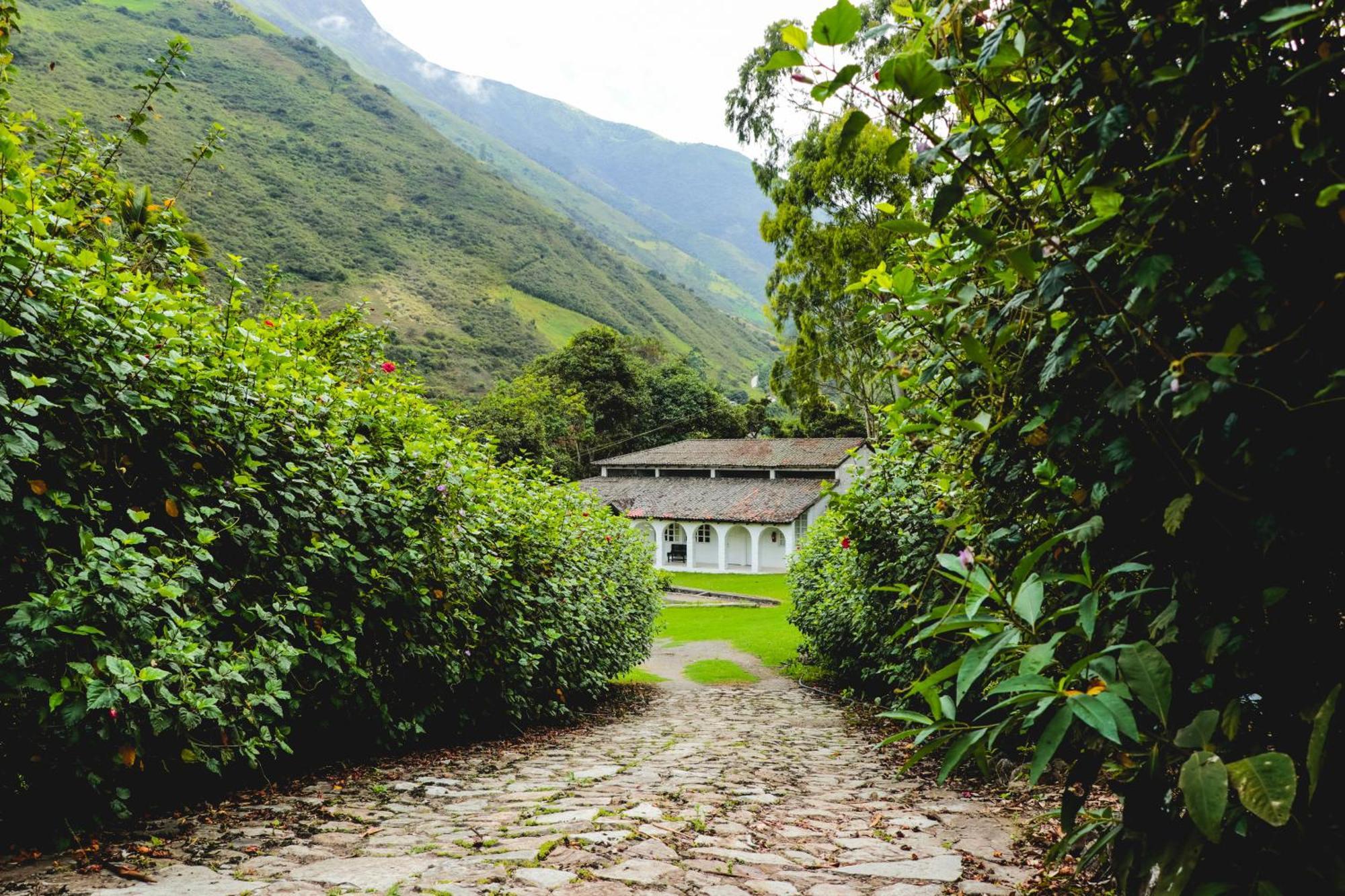 Hosteria La Eterna Primavera Huigra Ngoại thất bức ảnh