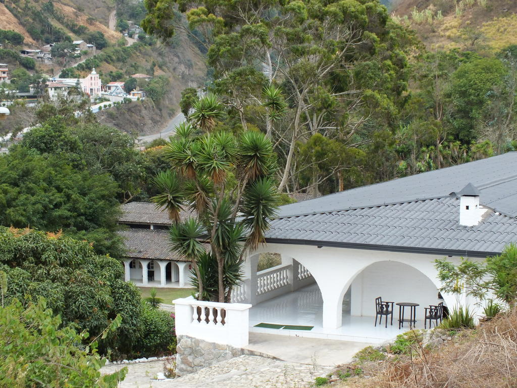 Hosteria La Eterna Primavera Huigra Ngoại thất bức ảnh