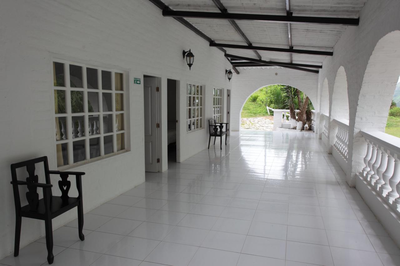 Hosteria La Eterna Primavera Huigra Ngoại thất bức ảnh