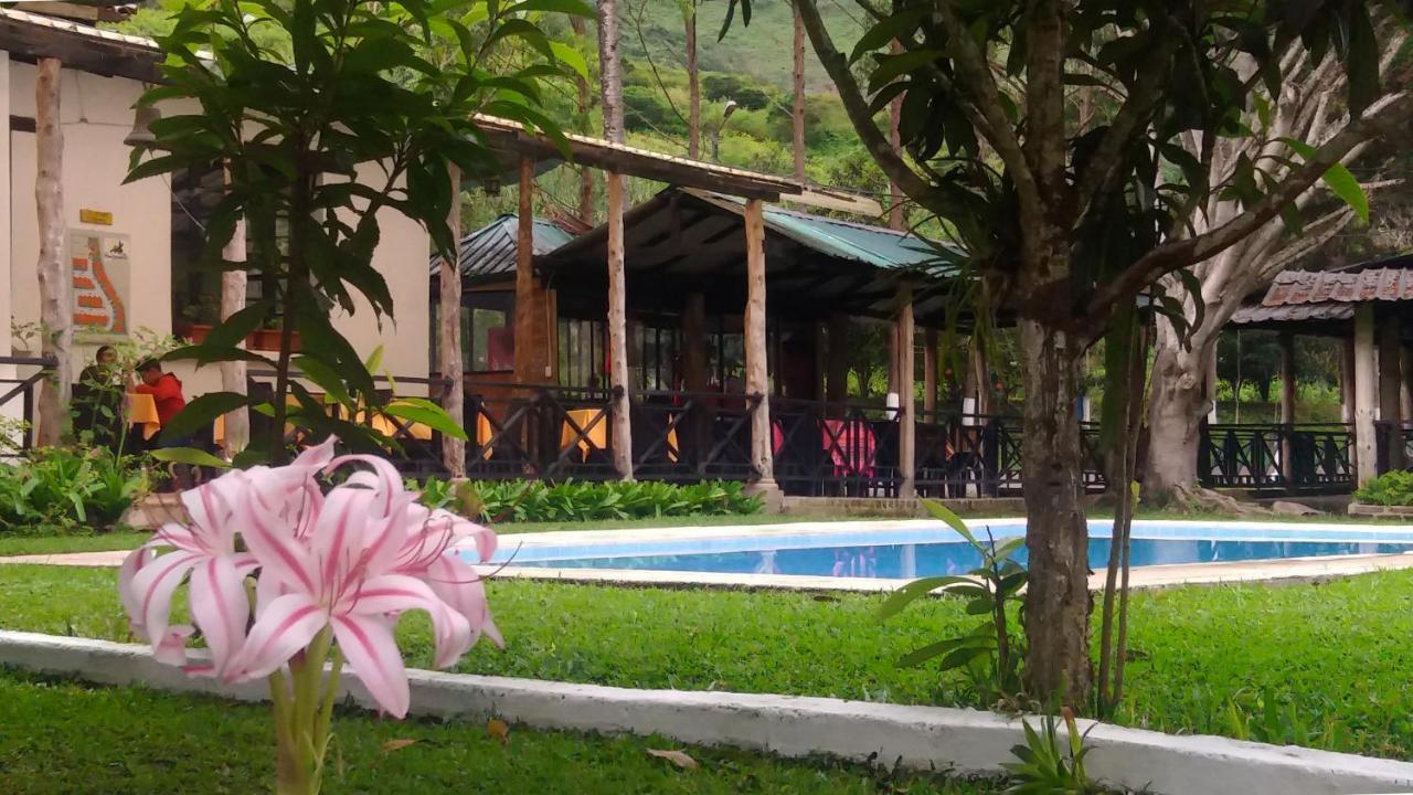 Hosteria La Eterna Primavera Huigra Ngoại thất bức ảnh